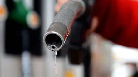 Petrol fiyatları 4 ayın zirvesinde: ABD’nin Rusya yaptırımları etkisini gösteriyor - Ekonomi