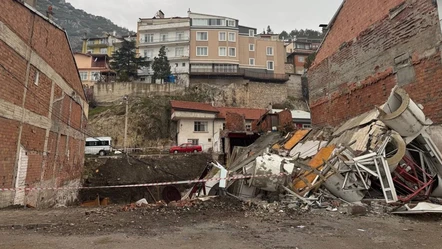 Isparta'da facianın eşiğinden dönülmüştü! Enkaz önünde altın nöbeti - Gündem