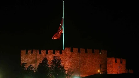 Türkiye yasta: Otel yangının ardından bayraklar yarıya indi! - Gündem