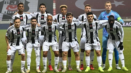 Beşiktaş'ta sarı kart sınırında olan oyuncular! Siyah-beyazlılarda 5 futbolcu sınırda - Aktüel