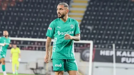 Sakaryaspor, Burak Çoban'ı renklerine bağladı! - Spor