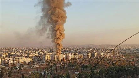 Askeri üsse saldırının ardından büyük endişe: Kötü koku ve dumanlar etrafı sardı, zehirli gaz yayıldı - Dünya