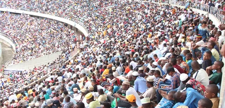 Tanzanya, stadyumu Kur'an-ı Kerim dinlemek için doldurdu -