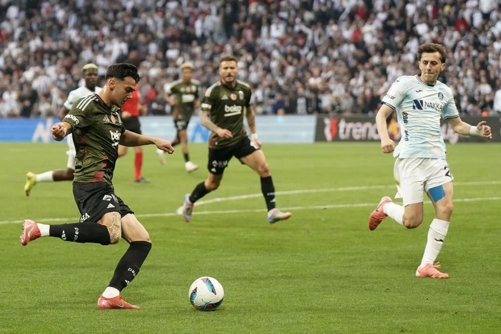 Beşiktaş farklı kazandı: Kartal Avrupa aşkına! 