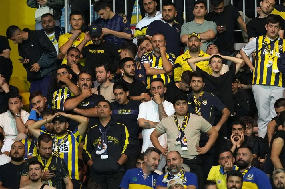 Ederson'dan sert çıkış: "Kabul edilemez"