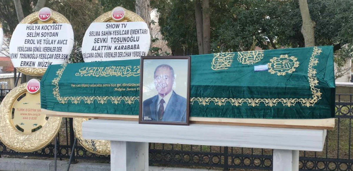 Yeşilçam’ın usta oyuncusu İrfan Atasoy son yolculuğuna uğurlandı