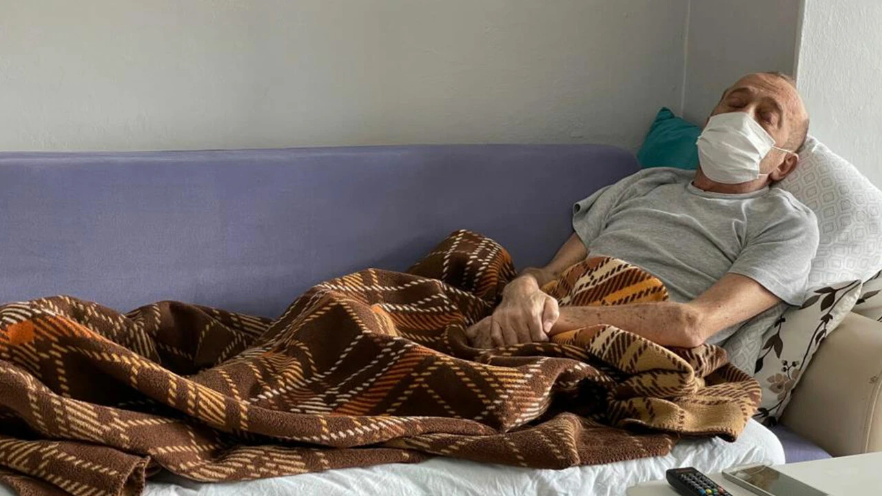 78 testi pozitif çıktı, tam 14 aydır karantinada! 'Dışarıdan kedi geçse bana bulaştırıyor'