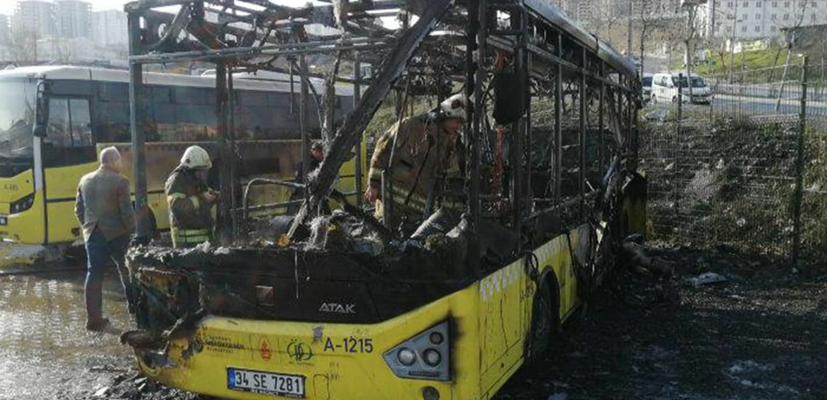 Başakşehir'de 2 İETT otobüsü çarpıştı! 6 yaralı