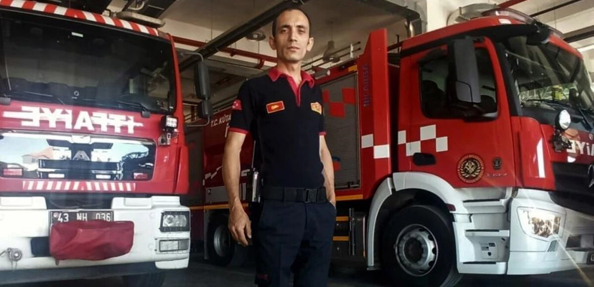 189 günlük yaşam savaşını kaybeden itfaiye eri son yolculuğuna uğurlandı