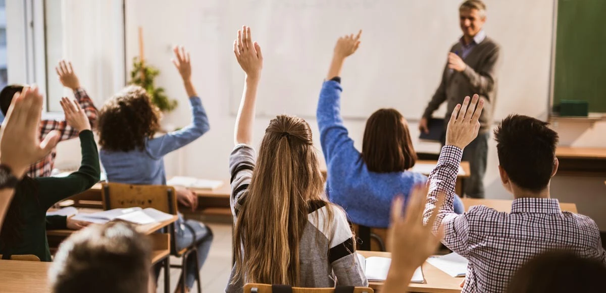 Okullar yarın açılacak mı? Yarıyıl tatili uzayacak mı?