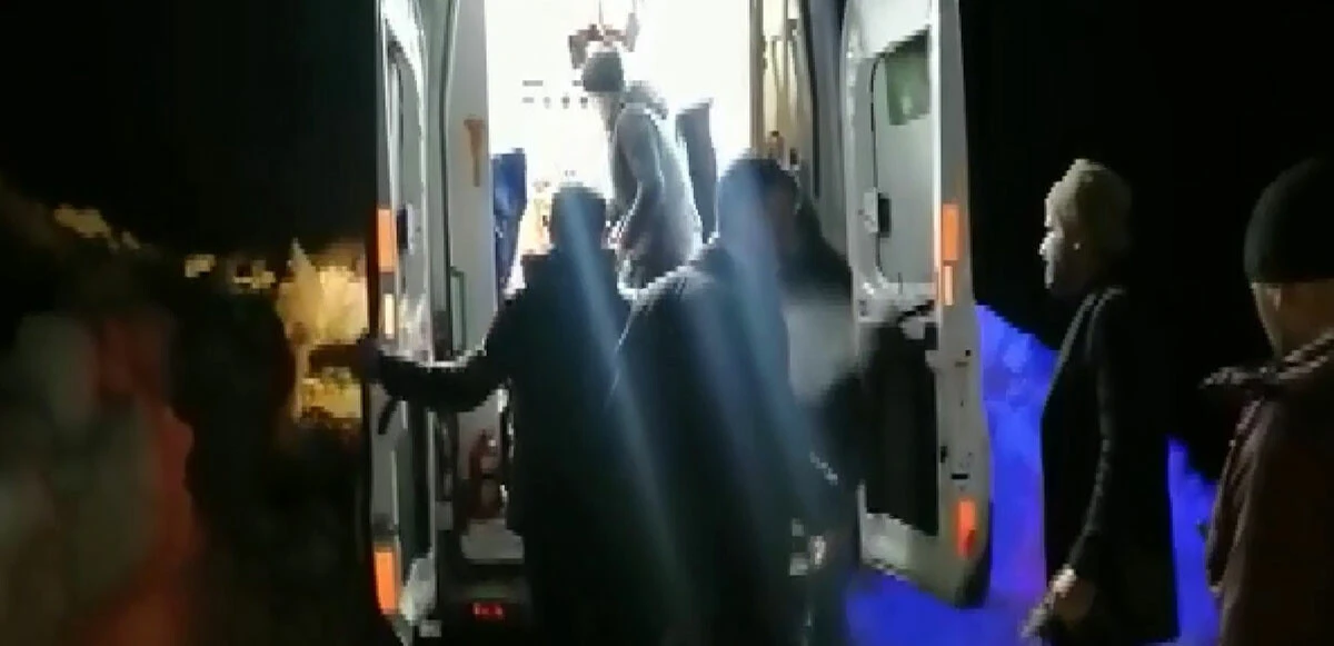 Adıyaman'da hastayı tahta kızak ile ambulansa ulaştırdılar