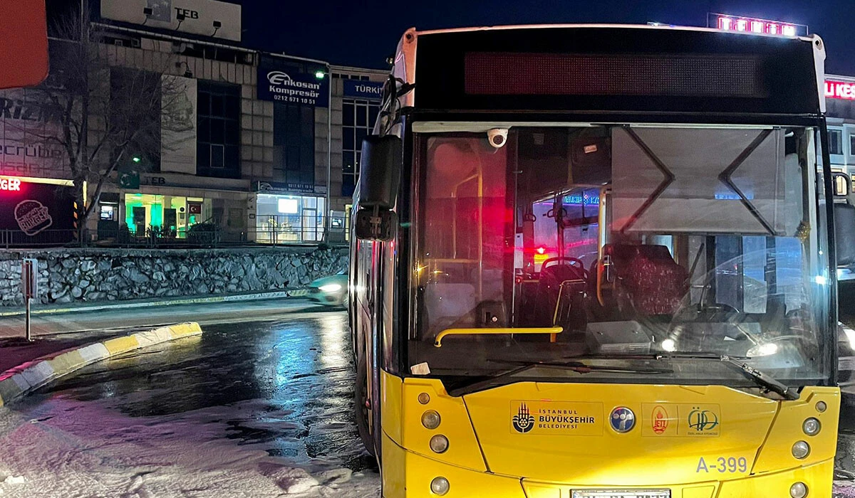 Bir günde iki İETT otobüsü yandı