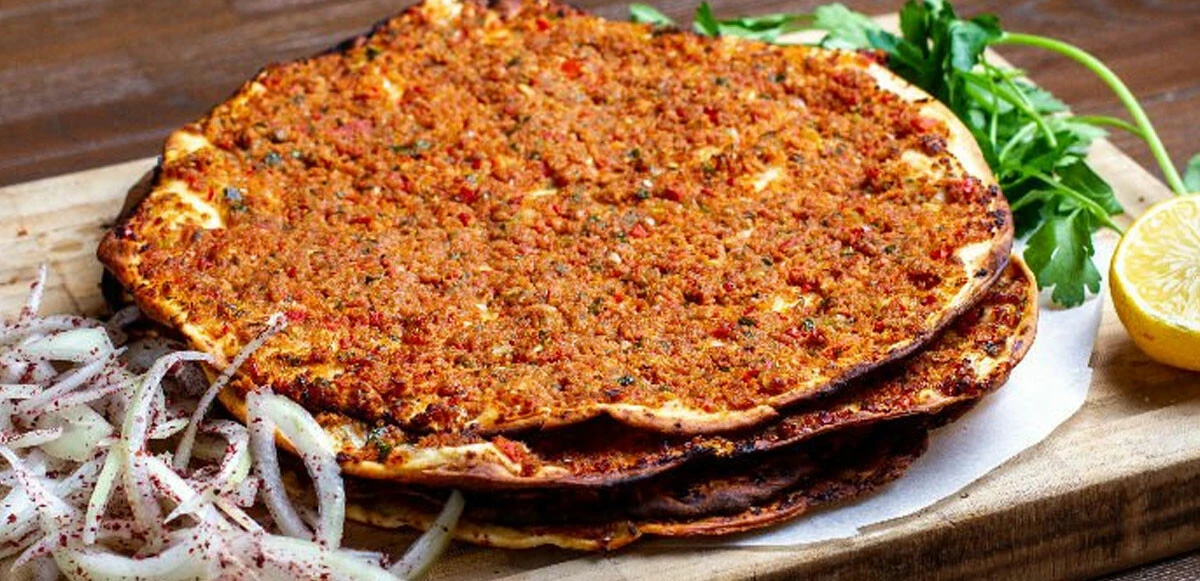 "Lahmacunun ne tadı ne tuzu vardı" dediler hasta damgası yediler