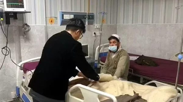 Hamile kadın kafasına 5 cm'lik çivi çaktı, sebebi hayrete düşürdü