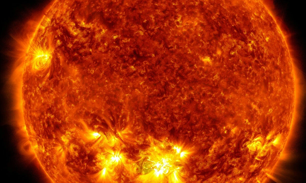 Elon Musk'ın SpaceX'i, uydularını Güneş fırtınasına kaptırdı