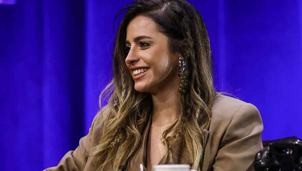 Büşra Pekin’in itirafı gündeme damga vurdu! ‘Yanımda hep içlik taşırım’