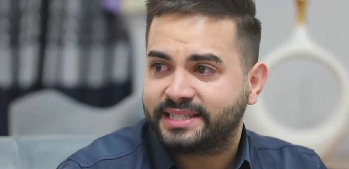 Sunucu Kadir Ezildi babasını hatırlayınca gözyaşlarını tutamadı: Her bayram cami köşesinde ağlıyorum