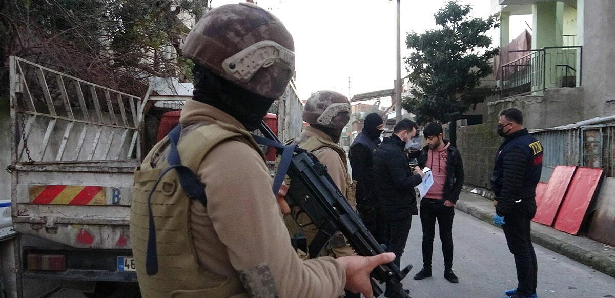 Mersin'de 15 Şubat öncesi 52 adrese PKK/KCK operasyonu