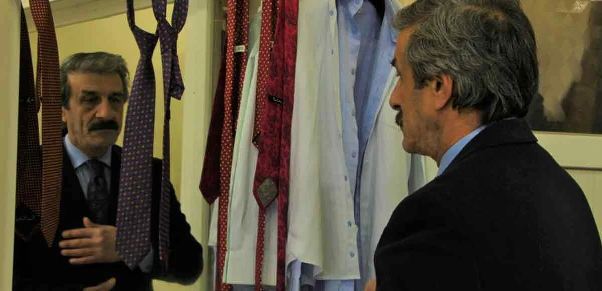 Memur gibi berber: Çırakken dükkana gelen müşterilere özendi