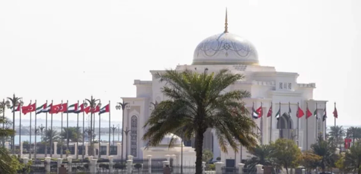 Son dakika! 9 yıl sonra kritik ziyaret: 13 anlaşma imzalandı