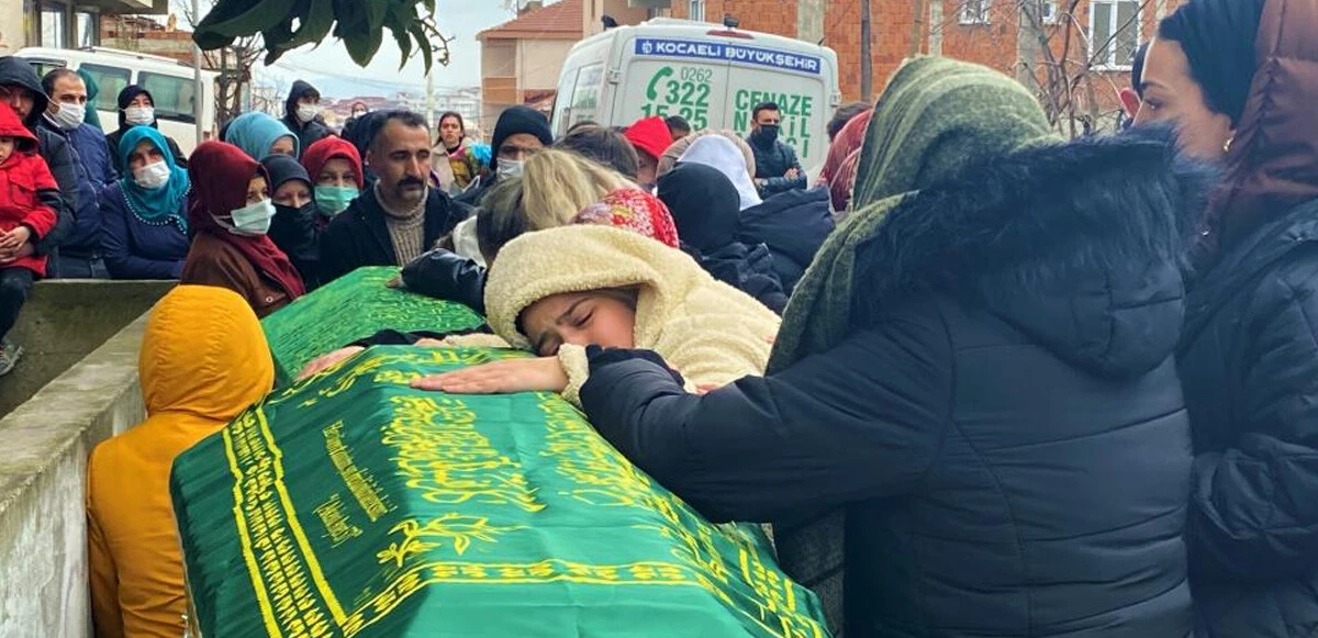 İki genç kıza kırmızı ışıkta kanlı infaz! Detayları ortaya çıktı