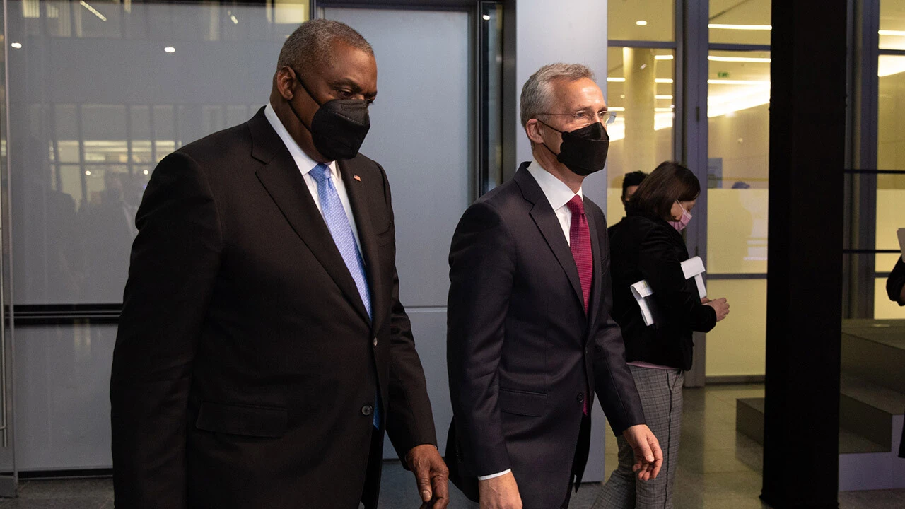 Rusya NATO'yu inandıramadı: Çekilme görmedik, asker sayısını artırıyorlar