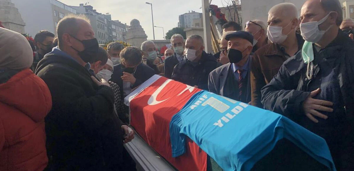 Usta sanatçı Arif Şentürk son yolculuğuna uğurlandı