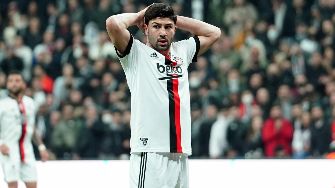 Kartal tek attı üç aldı! Maç sonucu: Beşiktaş 1-0 Altay