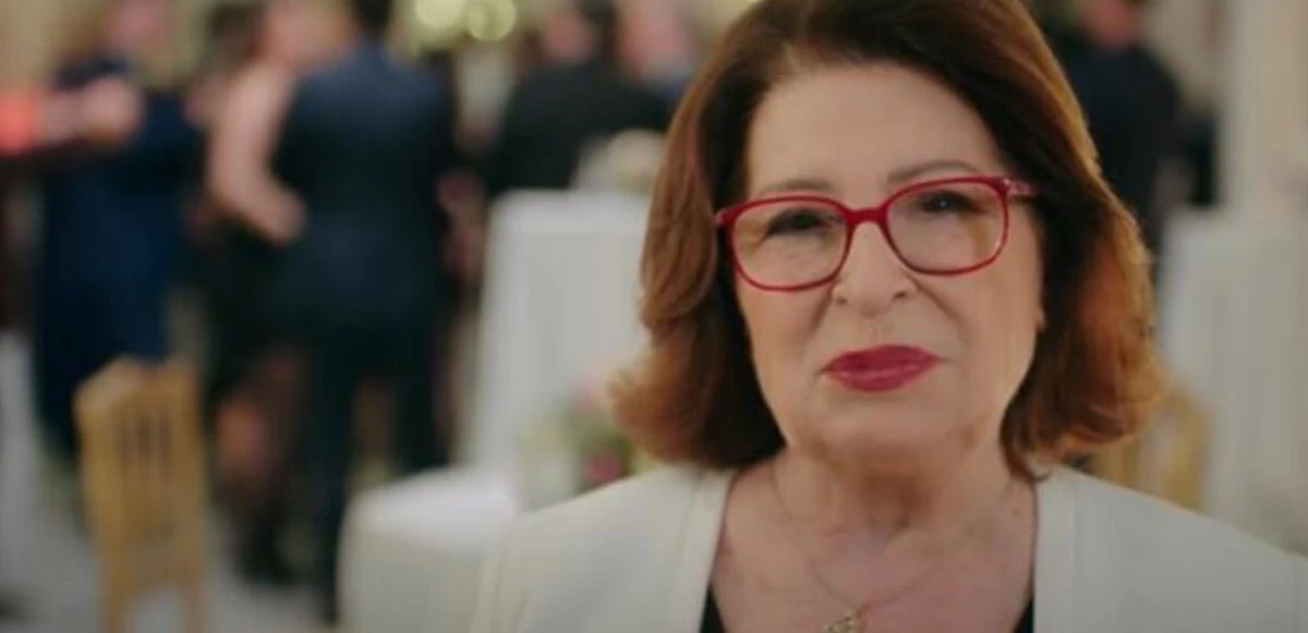 Kırmızı Oda'dan Masumlar Apartmanı'na... Binnur Kaya'dan sürpriz