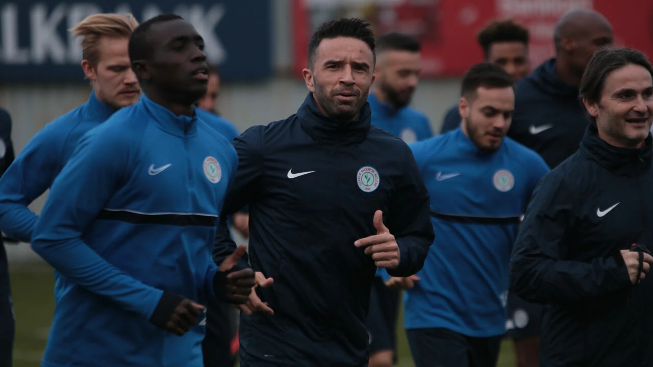 Çaykur Rizespor Teknik Direktörü Bülent Korkmaz'dan Galatasaray maçı yorumu