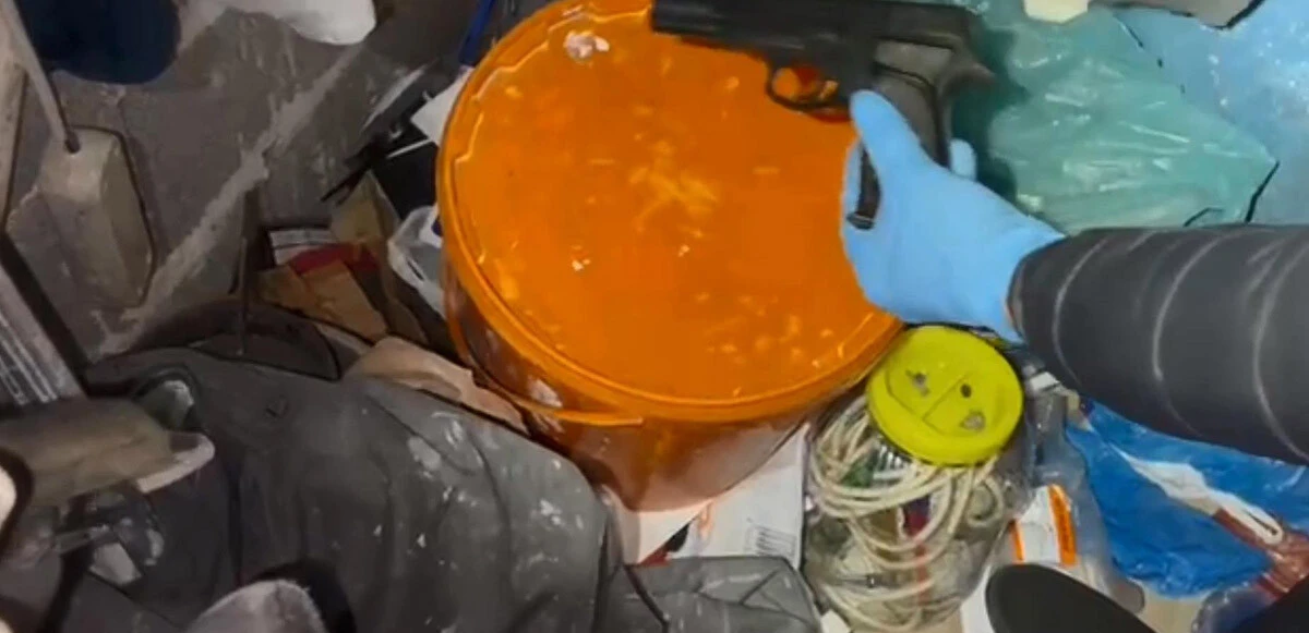 Diyarbakır'da 25 adrese eş zamanlı operasyon: 18 gözaltı