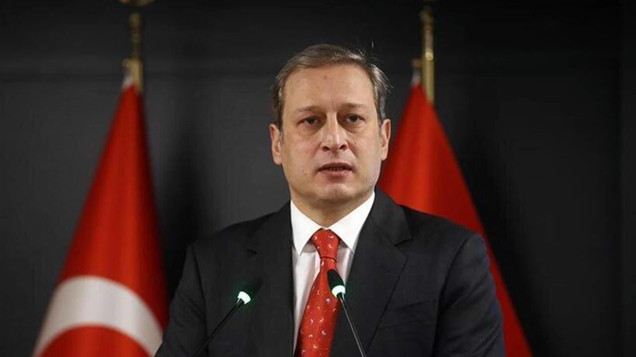 Taraftar tepkisine dayanamayan Burak Elmas lüks villasını sattı