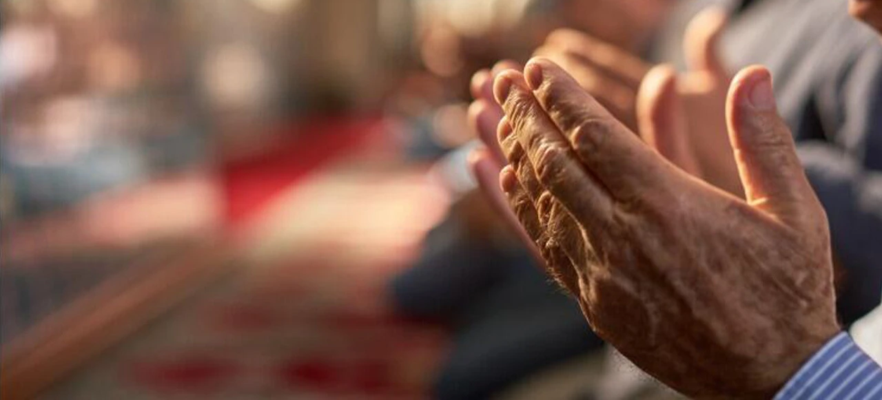 Miraç Kandili'nde hangi dualar okunur, yapılacak ibadetler nelerdir? Miraç Kandili'nin önemi...