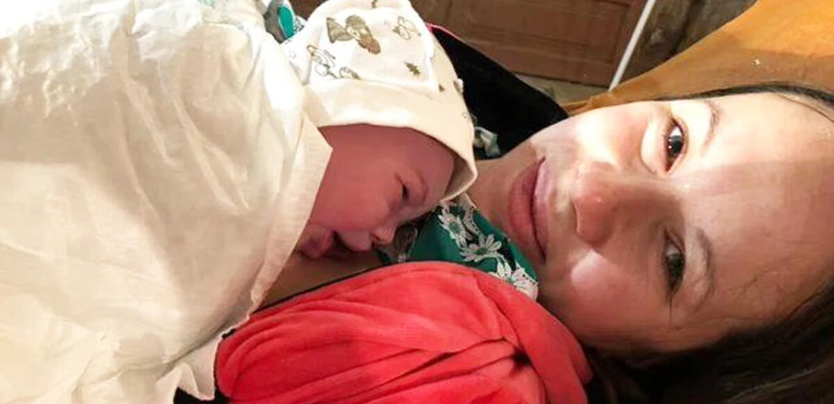 Rus bombaları altında 'umut ışığı'! Sığınakta doğdu