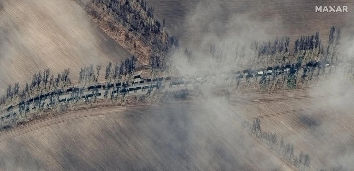 Rus ordusuna ait konvoy Kiev'e doğru yola çıktı