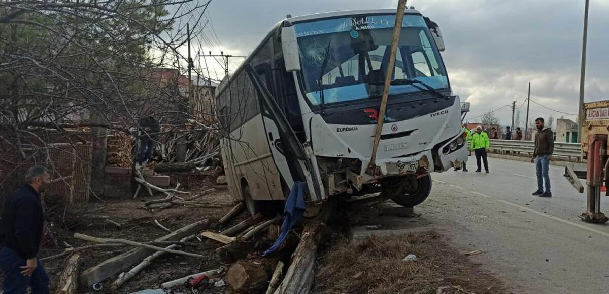 Daha 16 yaşındaydı! Okul servisinin altında kalan lise öğrencisinden acı haber