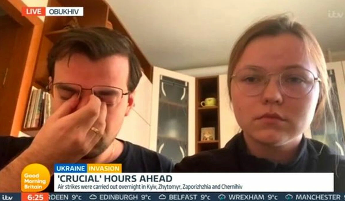 Ukraynalı doktorlara İngiliz sunucudan tepki çeken soru: Arkadaşlarınız öldü sizin için zor olmalı