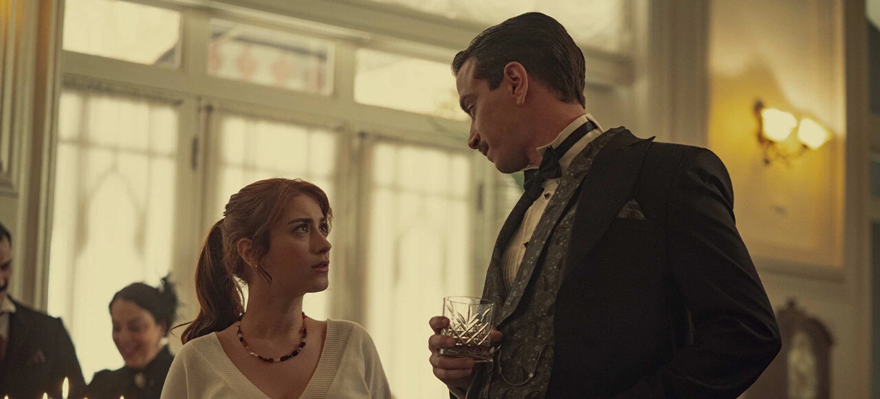 Pera Palas'ta Gece Yarısı'nın Halit'i Selahattin Paşalı kimdir, kaç yaşında, hangi dizilerde oynadı?