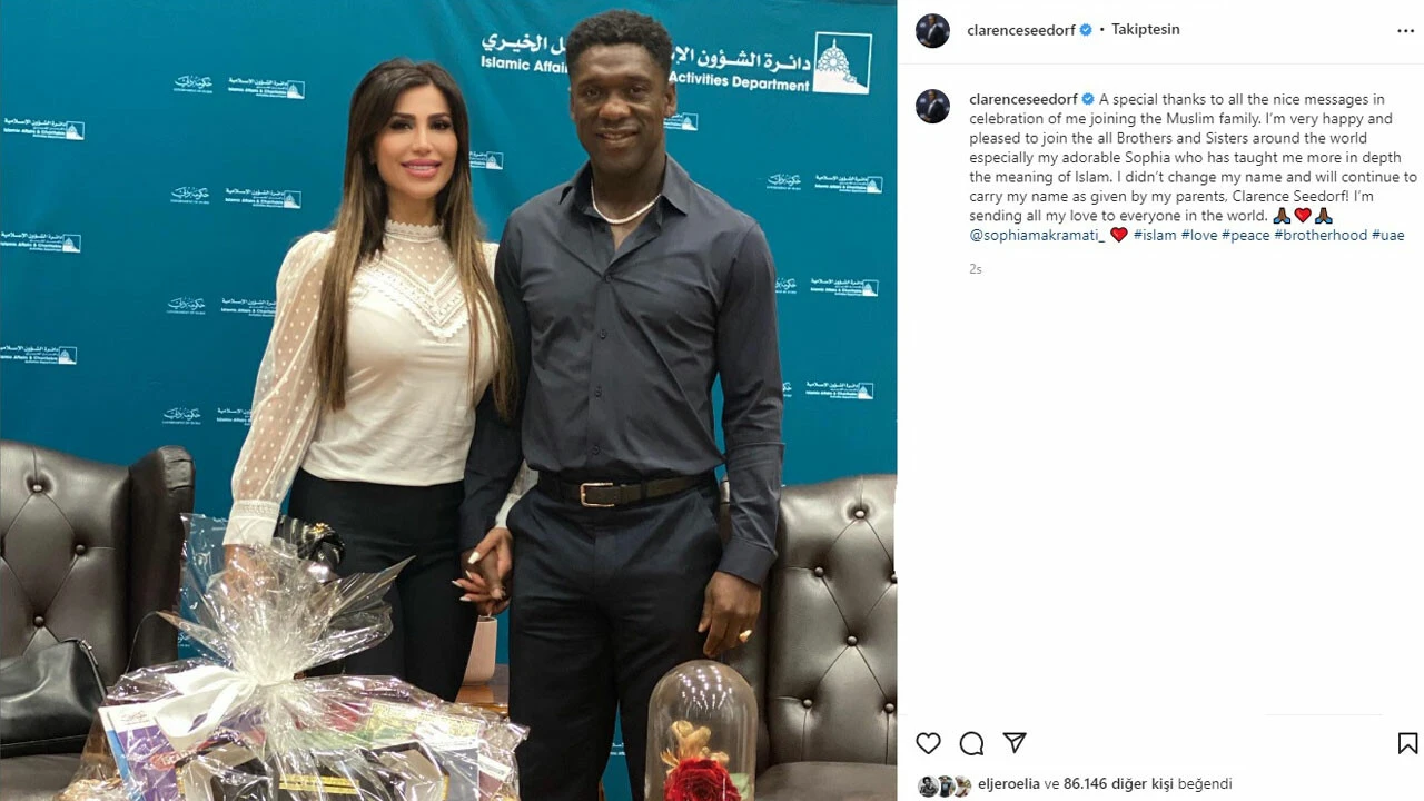 Milan efsanesi Hollandalı eski futbolcu Clarence Seedorf Müslüman olduğunu açıkladı