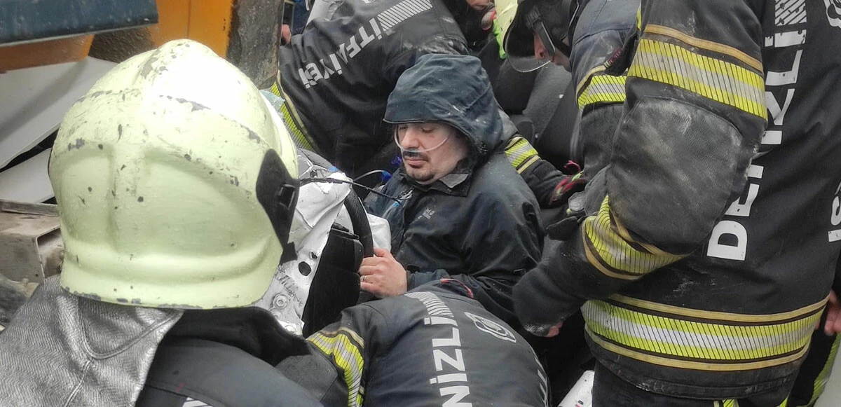 Öldü sanıldığı araçtan canlı çıkarıldı