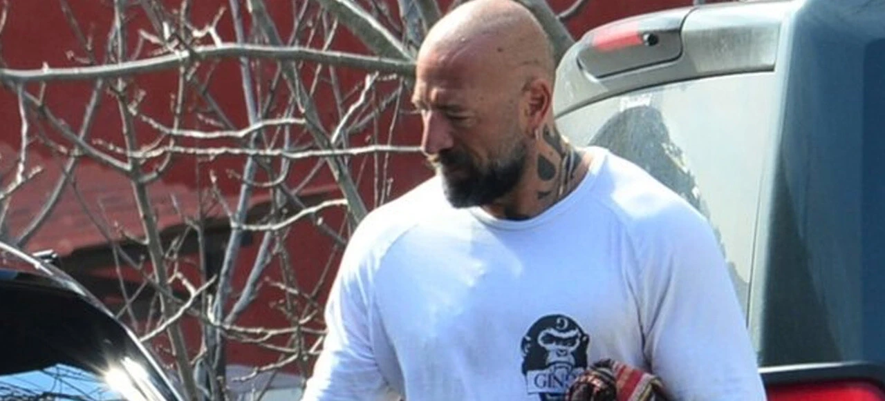 Önder Öztarhan kimdir, kaç yaşında, ne iş yapıyor? Önder Öztarhan'ın hayatı ve mesleği...