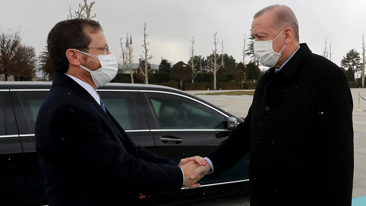 Cumhurbaşkanı Erdoğan'dan İsrail'e sıcak mesaj: Enerjide iş birliğine hazırız