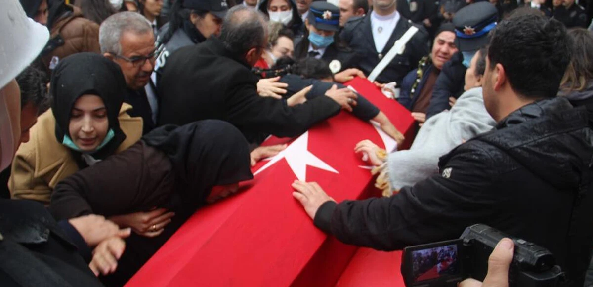 Şanlıurfa şehitleri gözyaşları içinde memleketlerine uğurlandı