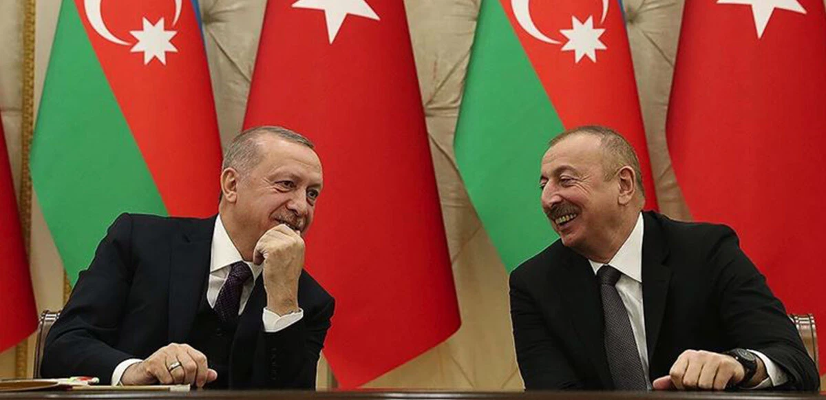 Bakan Hulusi Akar, Azerbaycan Savunma Bakanı Orgeneral Hasanov ile görüştü