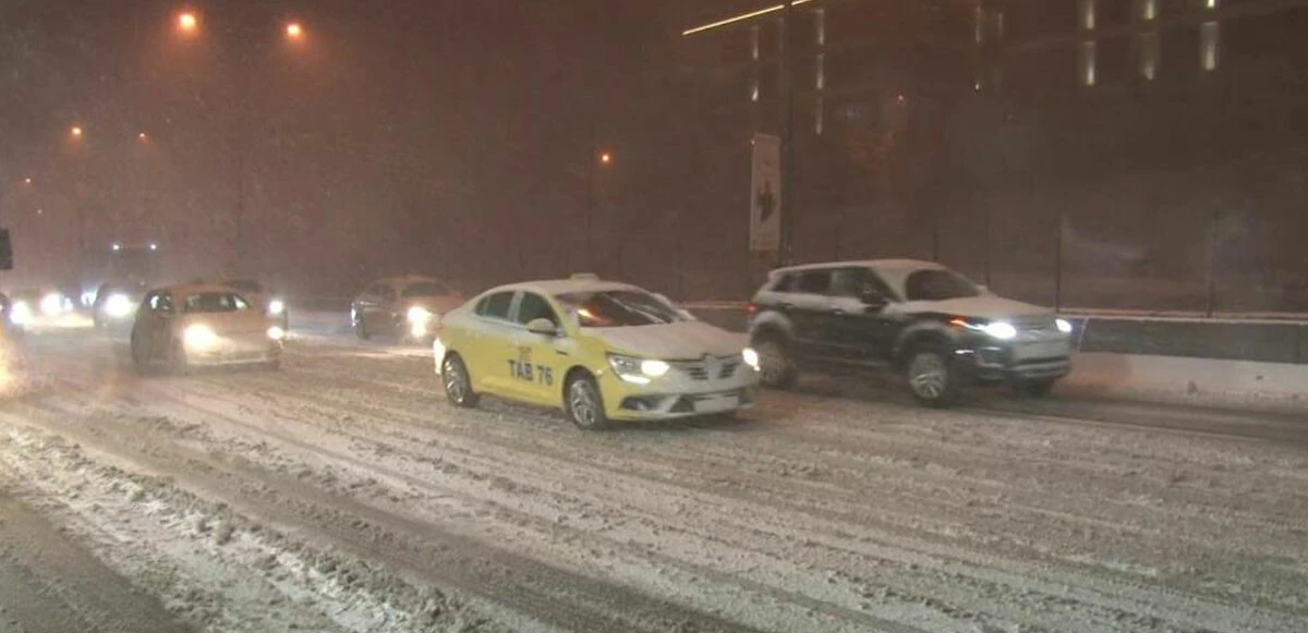 Meteoroloji’den İstanbul için kar uyarısı: Salı gününe kadar sürecek