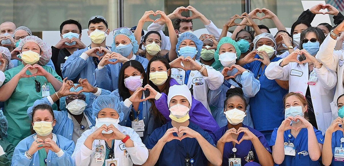 Sağlık çalışanlarına müjdenin sinyalini Bakan Koca vermişti! Cumhurbaşkanı Erdoğan açıkladı...