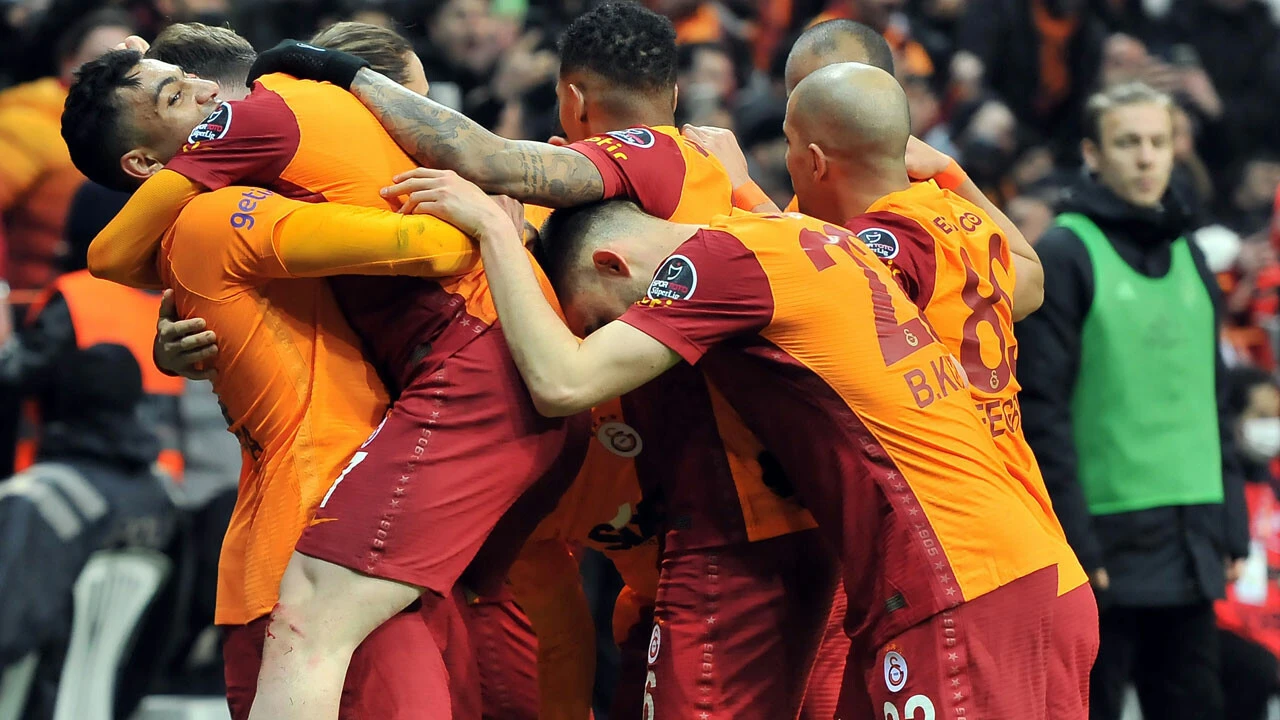 Aslan'dan Kartal'a pençe! Maç sonucu: Galatasaray 2-1 Beşiktaş