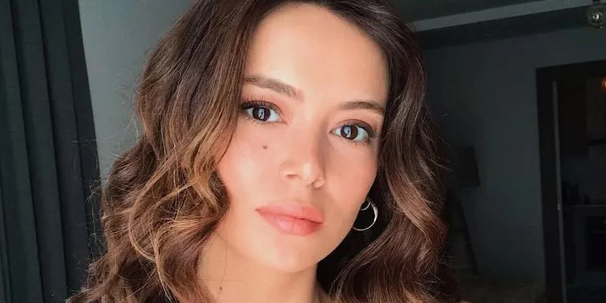 Mahkum'un Avukat Cemre'si Seray Kaya diziye veda edecek