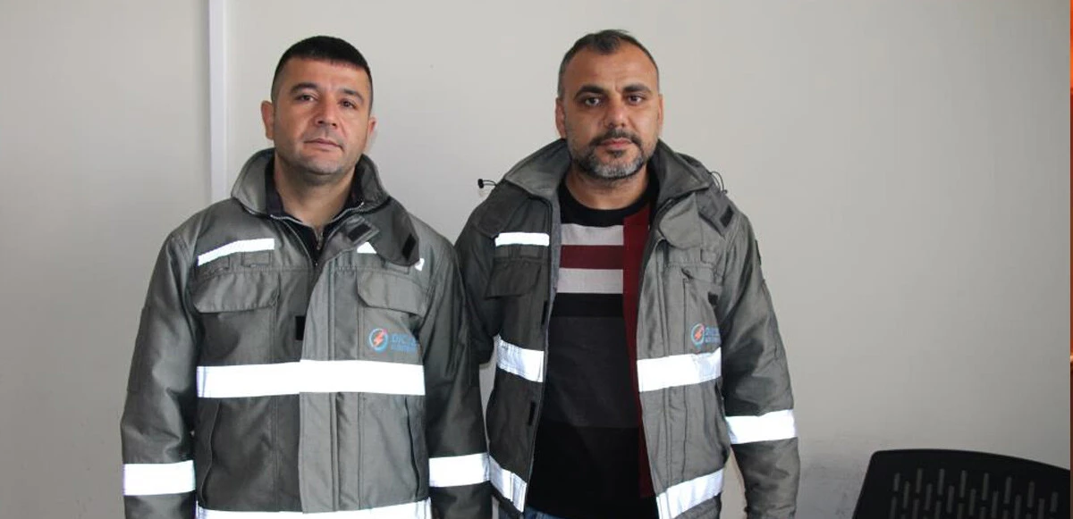 Bir anda alev alan tırda nefes kesen kurtarma operasyonu! Kendi canlarını hiçe saydılar