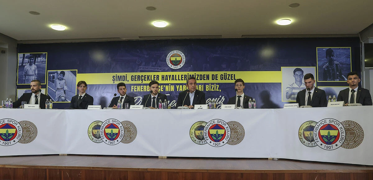 Fenerbahçe Başkanı Ali Koç ilk ayrılığı duyurdu: Berke Özer yeni sezonda yok